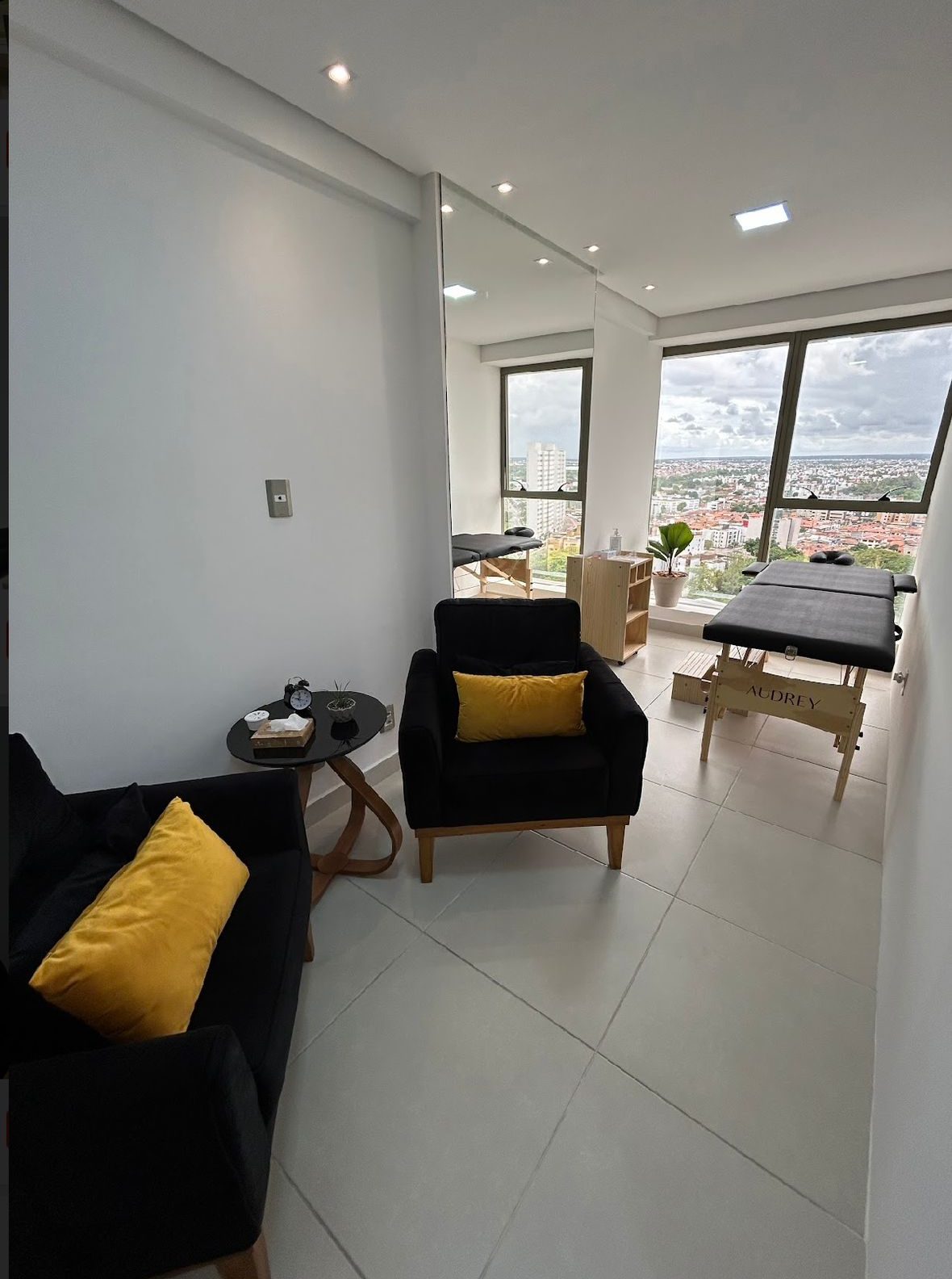 WhatsApp Image 2025-01-20 at 10.46.11