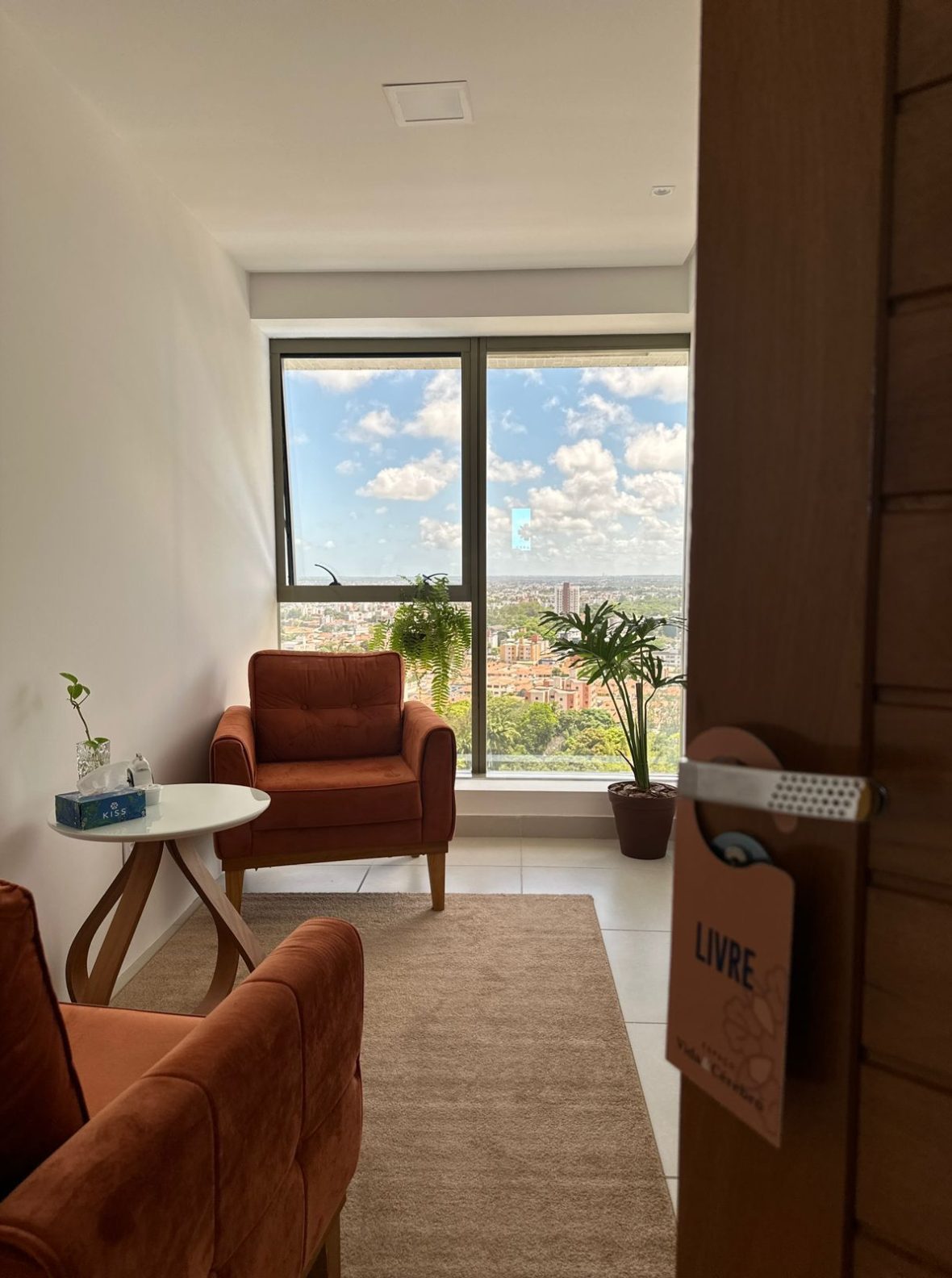 WhatsApp Image 2025-01-20 at 10.46.13 (1)